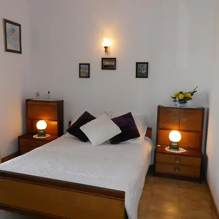 Apartment A Spacious 3 Bedroom In Casa Melia Porches (Algarve)